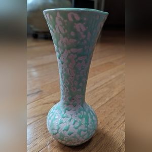 Vintage McCoy Brocade Retro Modern Green Splatter on Matte Pink Bud Vase